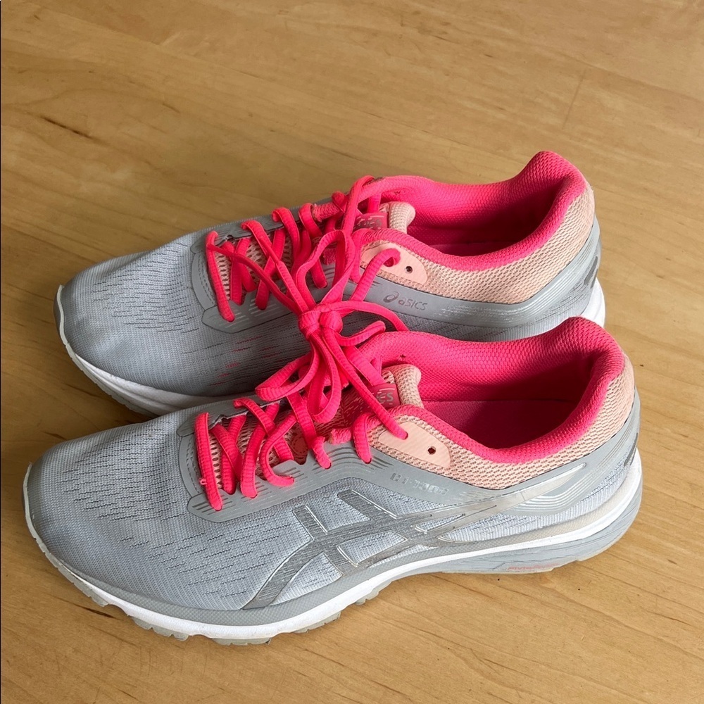 Asics Women's Athletic Shoes in Gray and Pink GT-1000